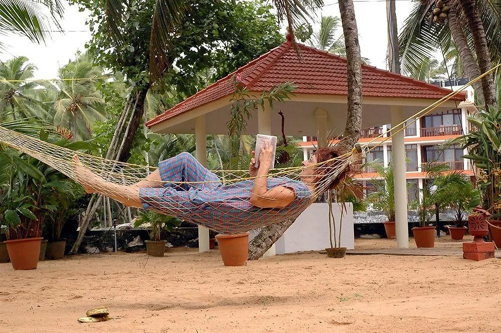 Beach And Lake Ayurvedic Resort, Kovalam