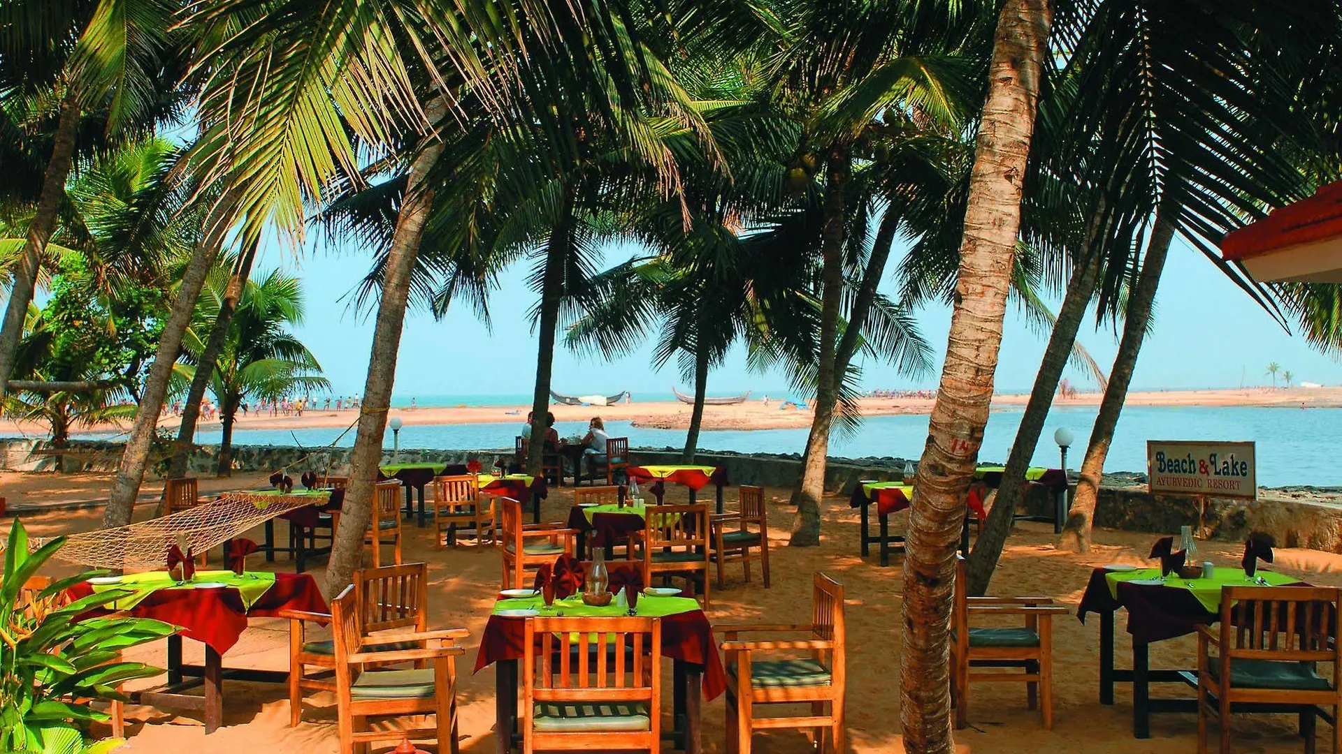 Beach And Lake Ayurvedic Resort, Kovalam Hindistan