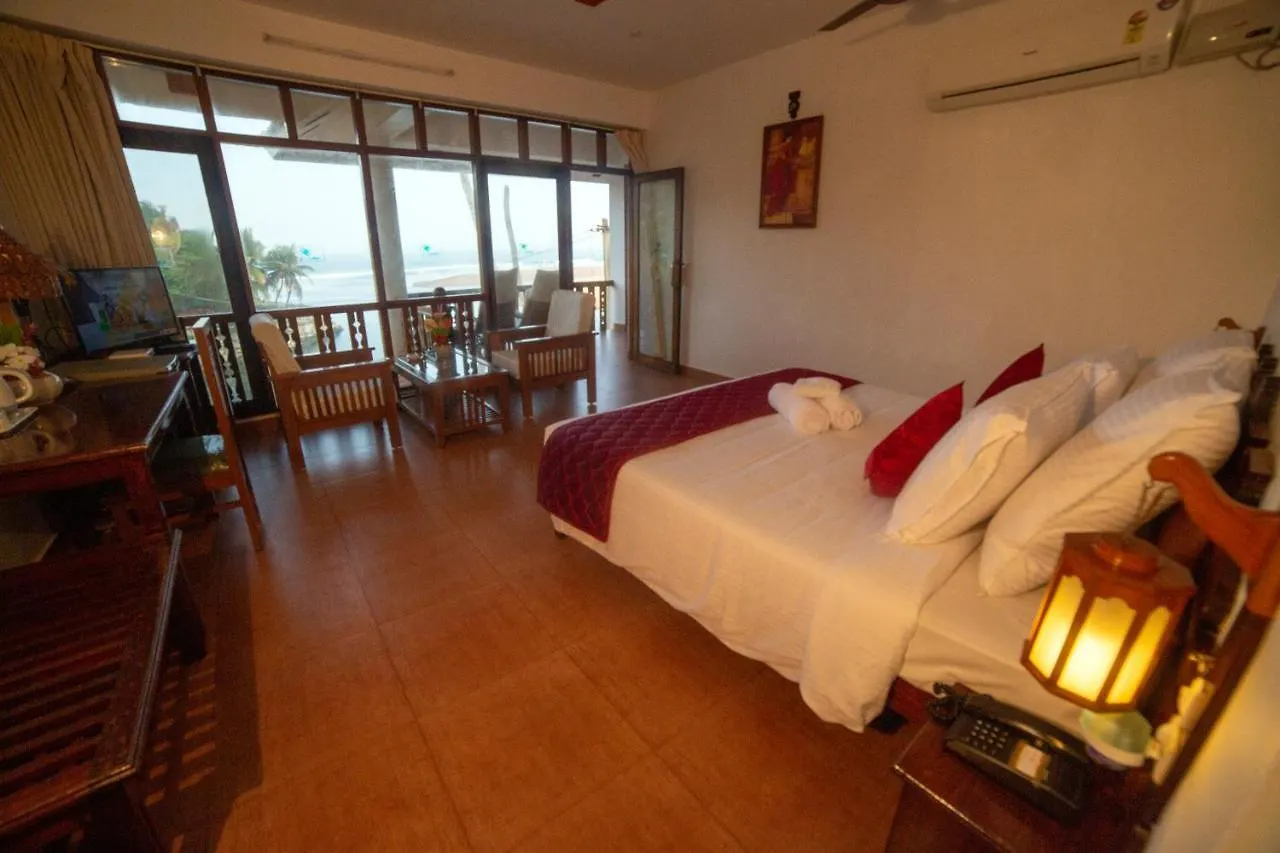 Beach And Lake Ayurvedic Resort, Kovalam
